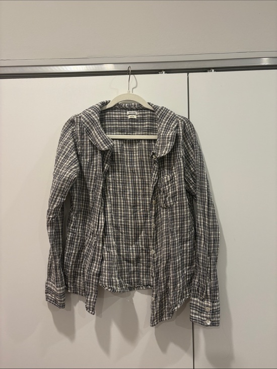 Kimchi Blue Tops - Kimchi Blue Gray Plaid Button-Down Shirt
